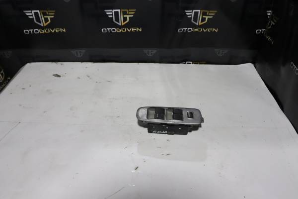 2007–2011 Ford Ranger Dörtlü Cam Düğmesi Çıkma