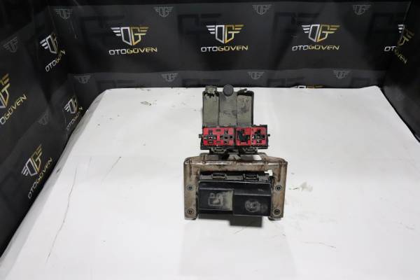 98-2001 RANGER SİGORTA KUTUSU ÇIKMA